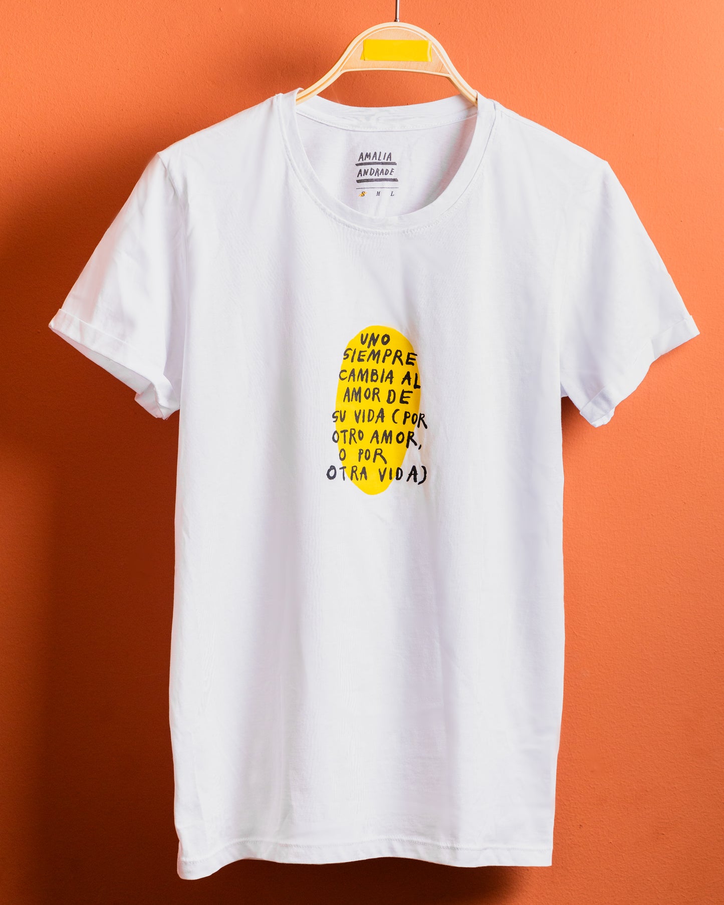 Camiseta Uno Siempre Cambia El Amor De Su Vida